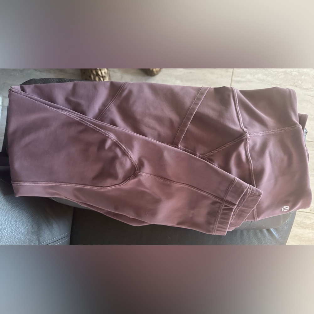 Lululemon leggings